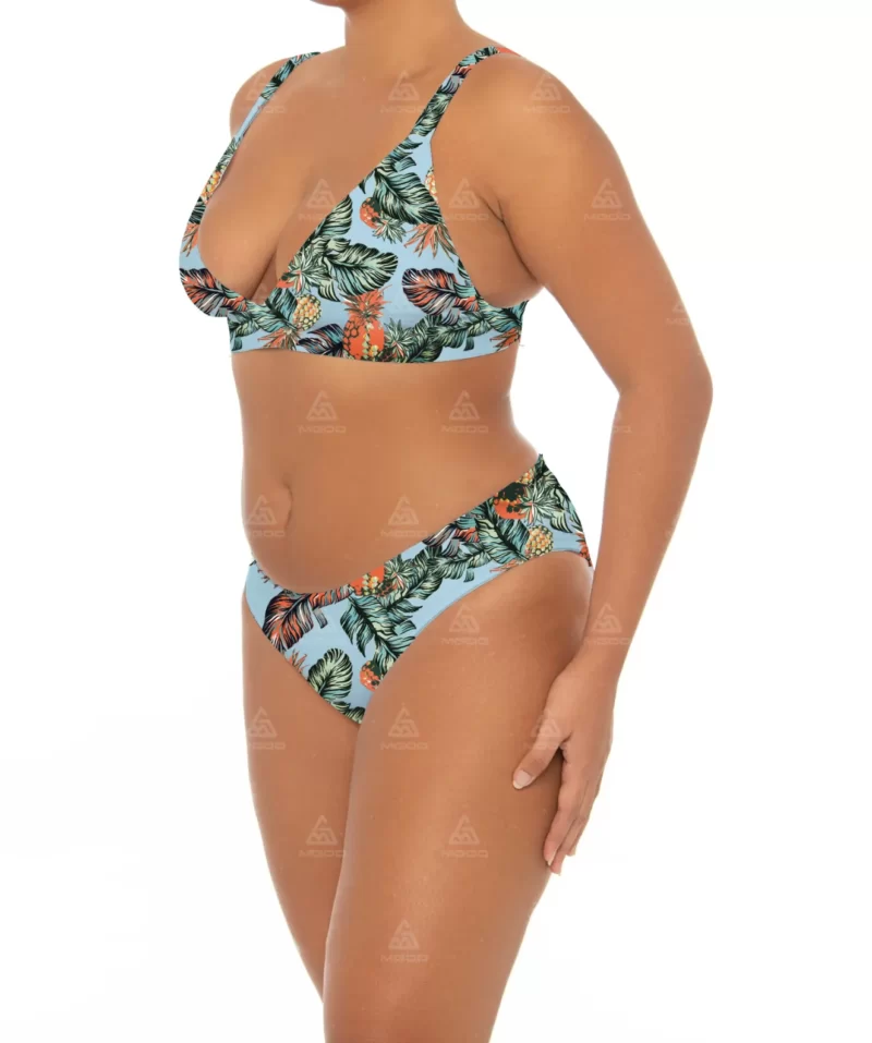 PLUS03 Double Straps Deep V Sexy Metal Buckle Plus Size Swimsuit 05